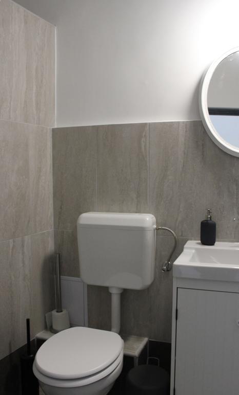 Óváros Apartman Veszprém Esterno foto