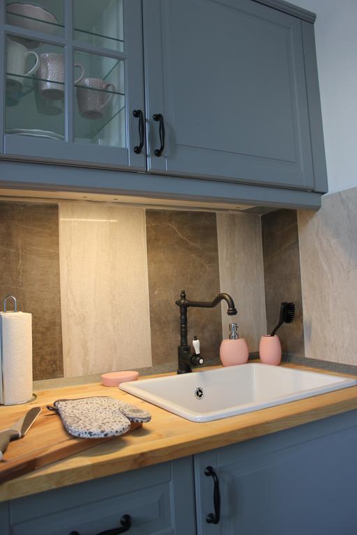 Óváros Apartman Veszprém Esterno foto